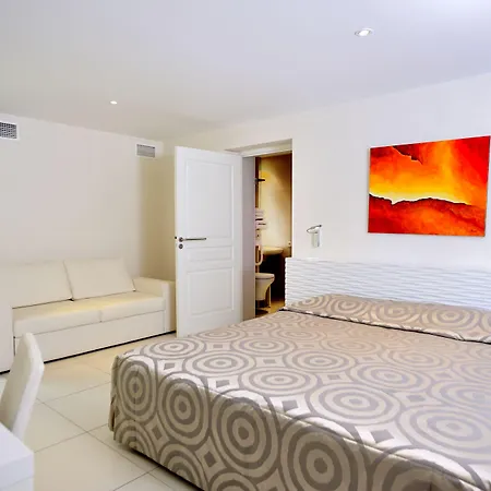 Logis Restaurant Relais Du Gue De Selle Hotel 3*