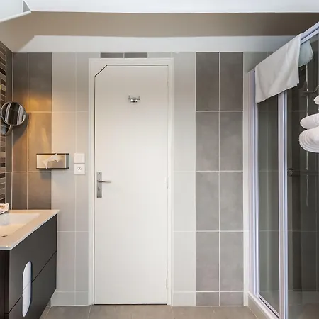 Logis Restaurant Relais Du Gue De Selle فندق