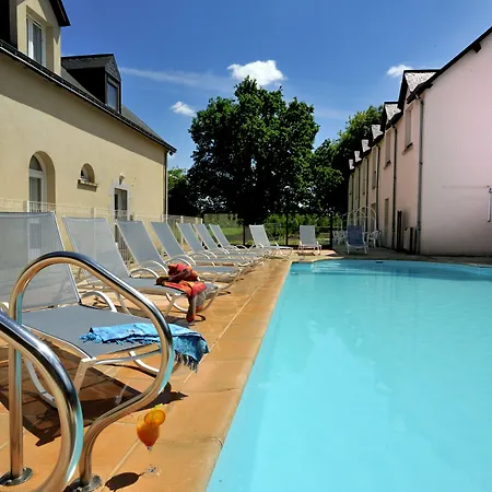 Logis Restaurant Relais Du Gue De Selle فندق 3*