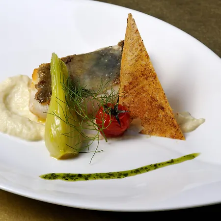 호텔 Logis Restaurant Relais Du Gue De Selle 3*