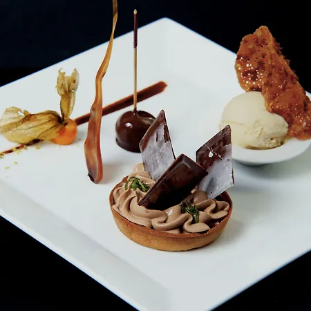 Logis Restaurant Relais Du Gue De Selle