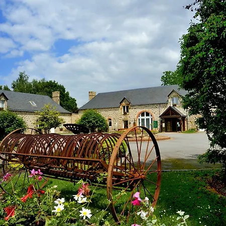 Logis Restaurant Relais Du Gue De Selle Hotel Mézangers