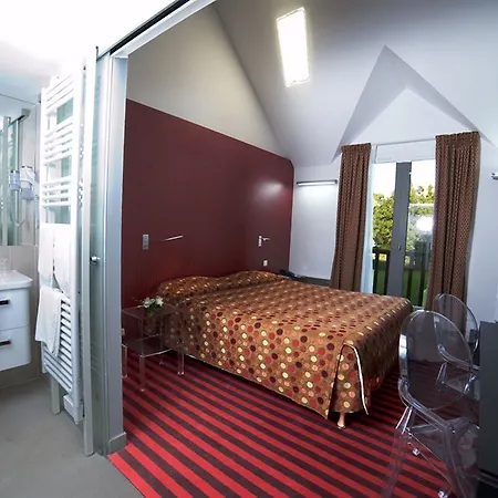 Au Relais Du Gue De Selle Hotel 3*