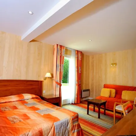 Hotel Au Relais Du Gue De Selle Mezangers