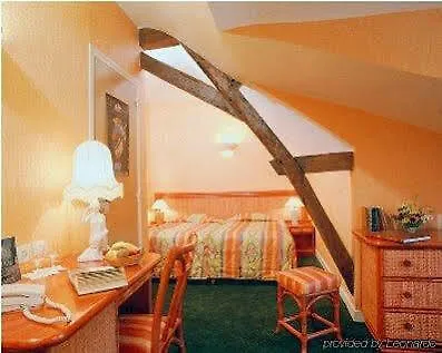 Au Relais Du Gué De Selle Hotel Mézangers
