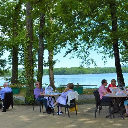 فندق Logis Restaurant Relais Du Gue De Selle Mézangers