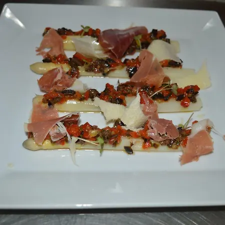 Logis Restaurant Relais Du Gue De Selle 3* Mézangers