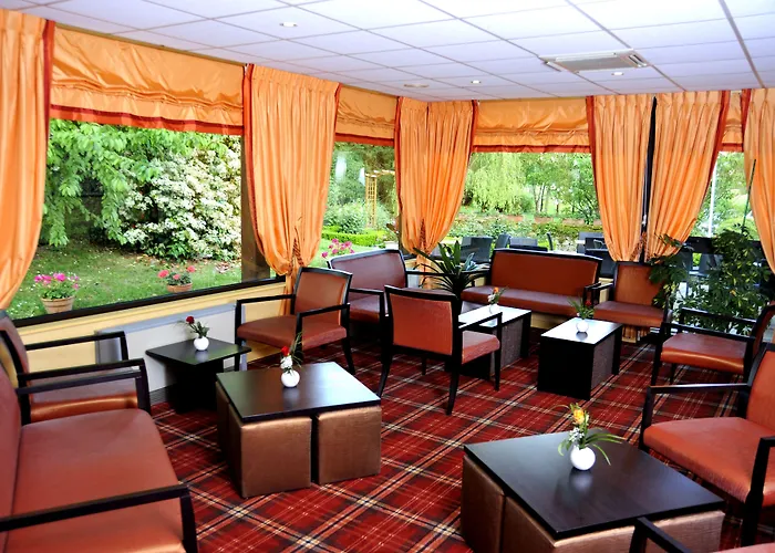 Logis Restaurant Relais Du Gue De Selle فندق 3*