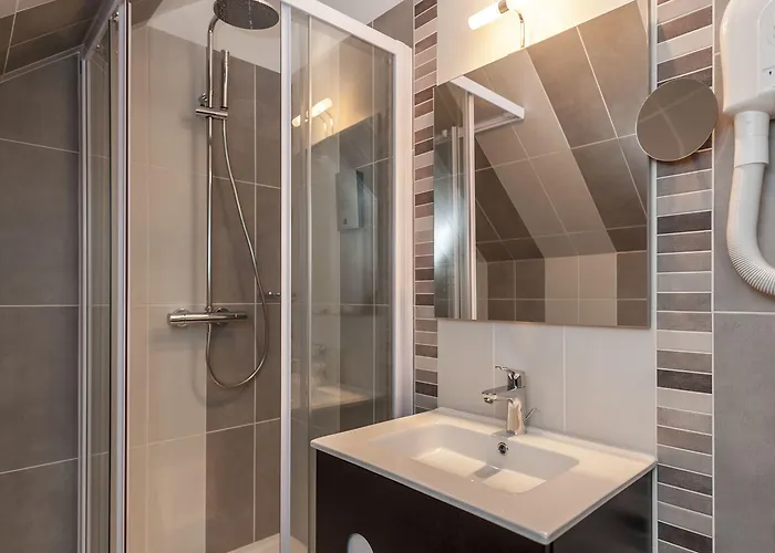 Hotel Au Relais Du Gué De Selle 3*