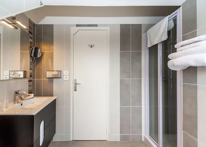 Logis Restaurant Relais Du Gue De Selle فندق