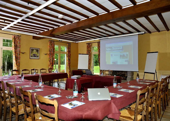 Logis Restaurant Relais Du Gue De Selle فندق 3*