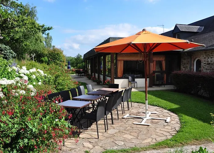 Logis Restaurant Relais Du Gue De Selle 3* Mézangers