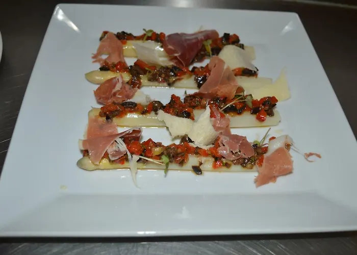 Logis Restaurant Relais Du Gue De Selle 3* Mézangers